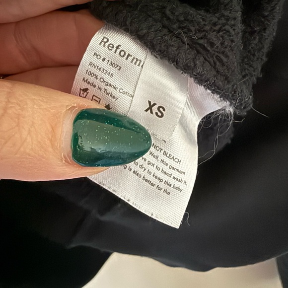 Reformation Marla Half Zip Cropped Sweatshirt Black - Picture 5 of 8